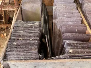 Skiffer plader til tag og facade 1100 stk. 