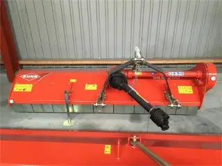 Kuhn BKE 250 Hammerslagler, justerbar støttevalse.