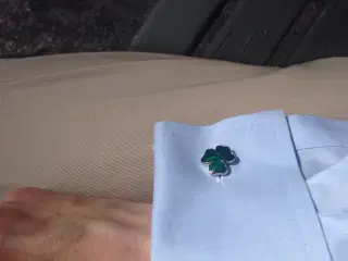 Charles Tyrwhitt lyseblå Non-iron. m. manchetknapp