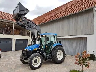 2011 Traktor - New Holland TD5010 