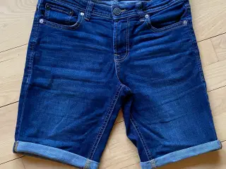 DENIM SHORTS STR. 158 – JACK & JONES & TOM TAILOR