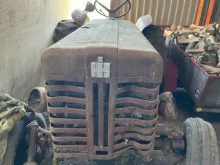 Ih traktor