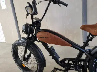 El-cykel model eBoss fra EFUTURE