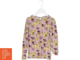 Langærmet bluse med blomsterprint fra Name It (str. 104)