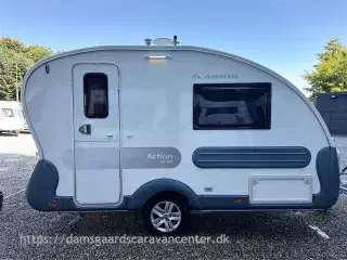 2018 - Adria Action 361 LH   Enkeltsenge-Fortelt