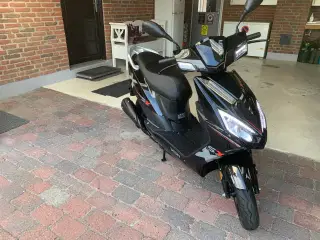 Vga Street-X EFI 30. 2024