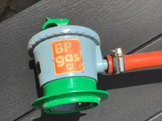 Gas regulator