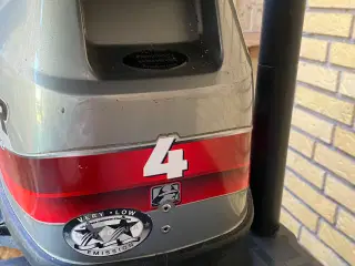Askerladen jolle med motor