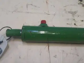 John Deere 820 Cylinder AZ46348