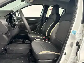 Dacia Spring  Essential