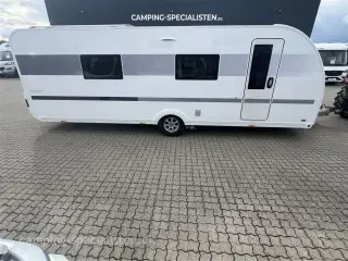2021 - Adria Alpina 663 HT   Pæn og meget velholdt luksusvogn - Adria Alpina 663 HT fra 2021 - Kan nu opleves hos Camping-Specialisten i Silkeborg