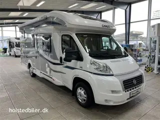 2013 - Chausson Welcome Titanium   5 selepladser, dobbeltseng og hæve/sænkeseng.