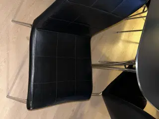 Flot spisebordssæt i klassisk design – Superellips