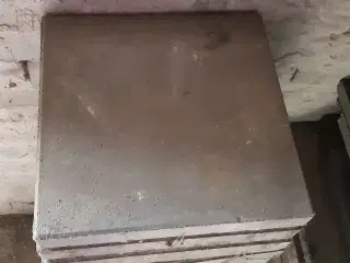 17 stk 50x50 betonfliser 