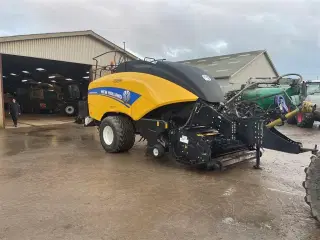 New Holland BB 890 med Müthing snitter m. mange knive