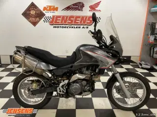 Aprilia Pegaso 650