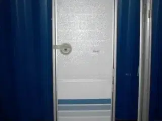   Adria Dør med karm.