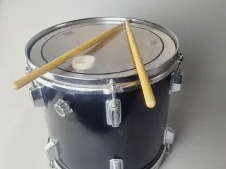 ⭐️· LAV NOGET LARM!! Svedano Tom-tom Tromme