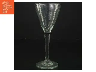 Glasvinsglas (str. 18 cm) fra glaspuster
