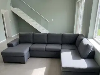 Stor hjørnesofa med chaiselong