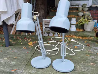To fleksible bordlamper i sjælden grå