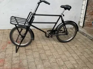 SCO, Short John Budcykel