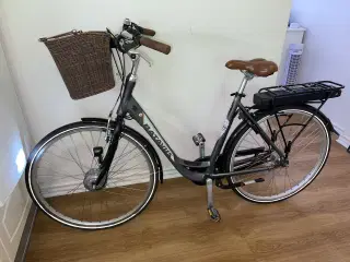 flot batavus dame elcykel 28"  7 gear.