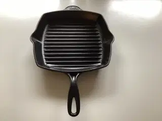Pæn og velholdt sort Le Creuset grillpande
