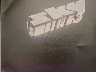 SKY: SKY 3 med autografer 