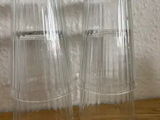 Byd! 4 glas sælges 