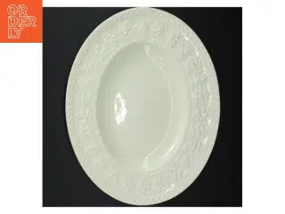 Hvidt porcelænsfad fra Wedgwood (str. 35 x 27 cm)