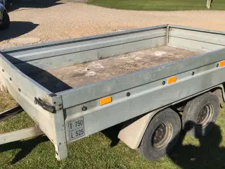  2007 år Easyline 750 kg  Nysyn