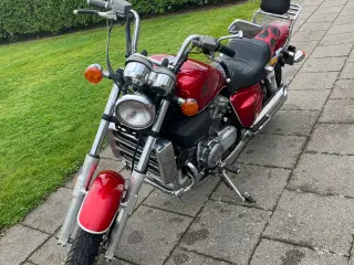 Honda Super Magna