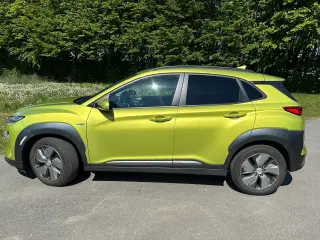Hyundai Kona Premium 64 KW