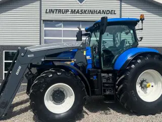 New Holland T7.270 AC med frontlift og frontlæsser