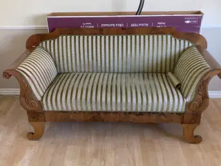 Smukt renoveret rokoko  sofa 