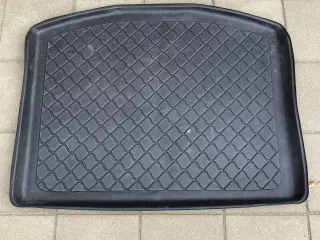 Bagagerumsbakke Ford Kuga