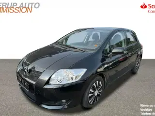 Toyota Auris 1,4 D-4D Linea Luna 90HK 5d