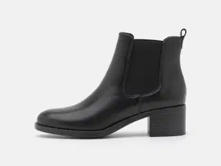Fine Dorothy Perkins støvler str.41