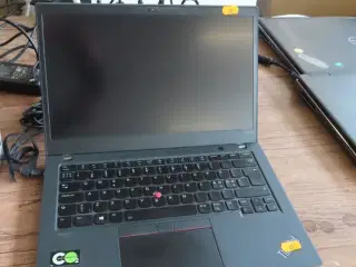 Bærbar computer LENOVO T14S