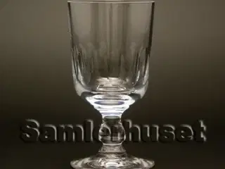 Mazurka Hvidvinsglas. H:110 mm.