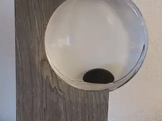 Lampe - Ferrofluid (magnetisk væske).