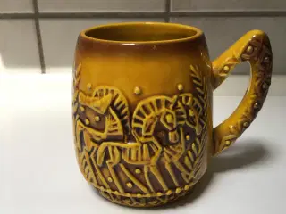 Gl. Krus karry gul med motiver