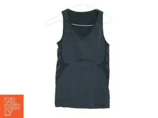 Top fra Hummel (str. 164 cm)