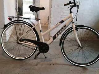 EBSEN 28" 50 cm hvid 7 gear ,ny sadel ,Nyt bagdæk,