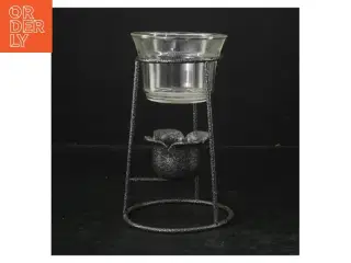 Glas vase og metal lysestage med ornament (str. Ø. 8,5 cm. længde, 17,5 cm)
