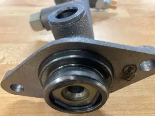 Taunus 12M/15M bremsehovedcylinder