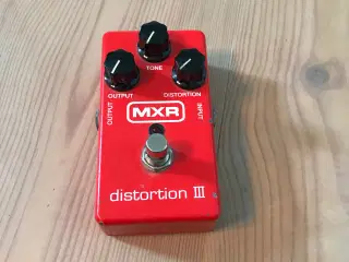 MXR Distortion 3