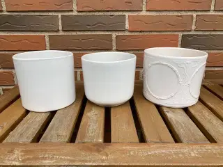 Hvide urtepotteskjulere - retro