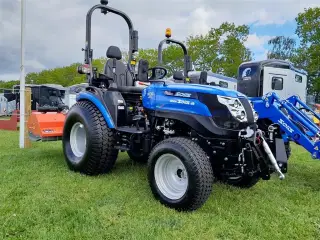 Solis 26 hst frontlift